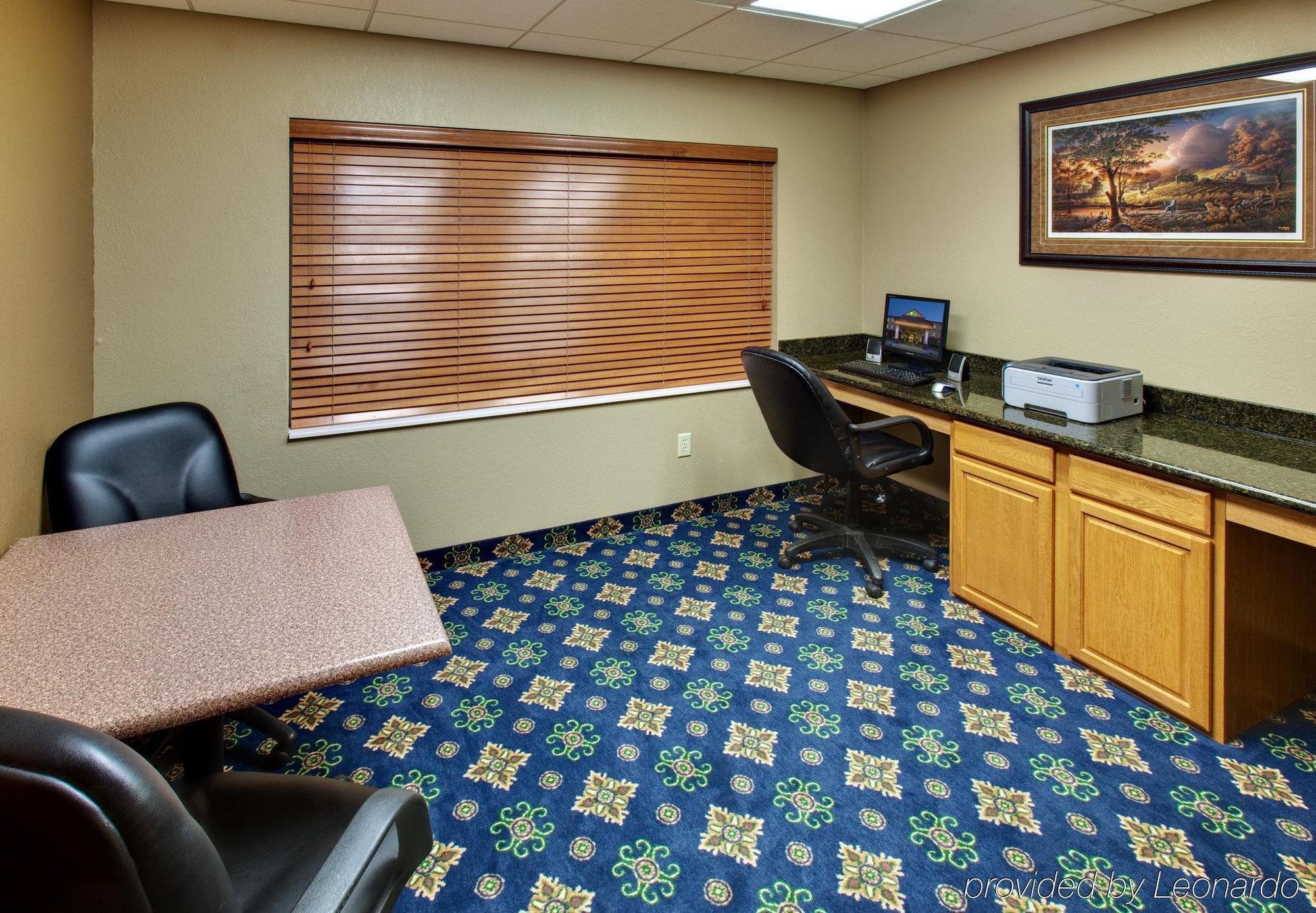 Holiday Inn Express&Suites Aberdeen, an IHG Hotel Faciliteiten foto