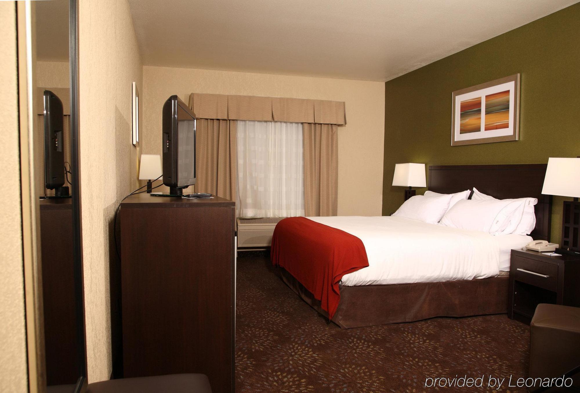 Holiday Inn Express&Suites Aberdeen, an IHG Hotel Buitenkant foto