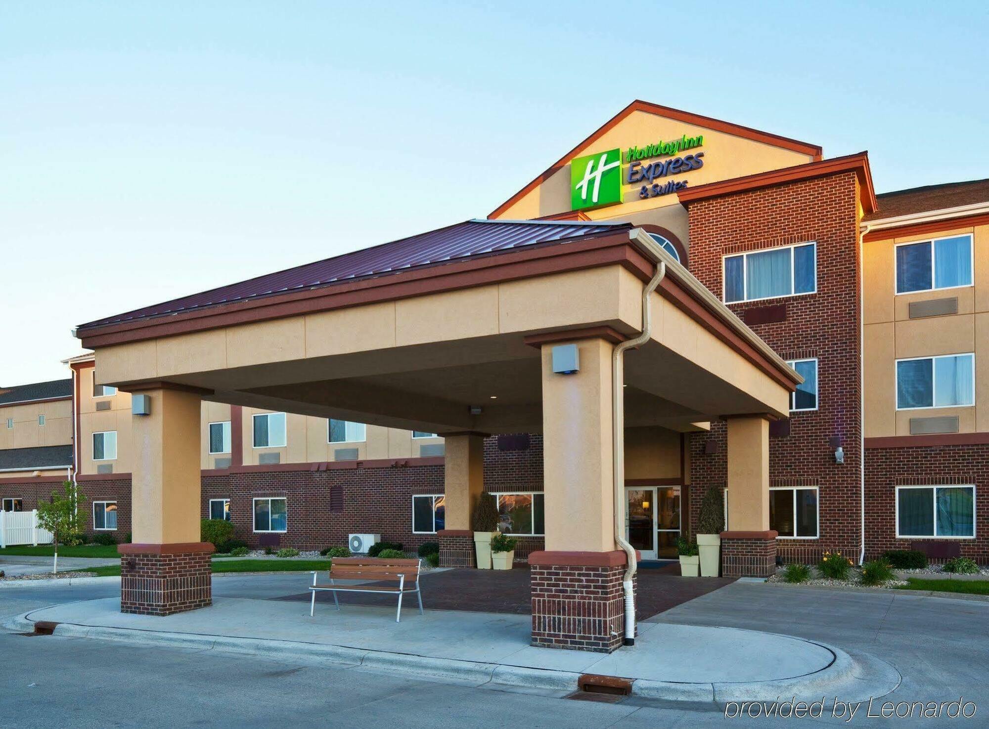 Holiday Inn Express&Suites Aberdeen, an IHG Hotel Buitenkant foto